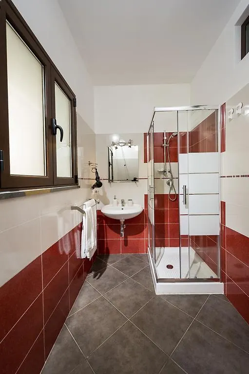 카스텔라마레델골포 Il Cortile 아파트 0*,